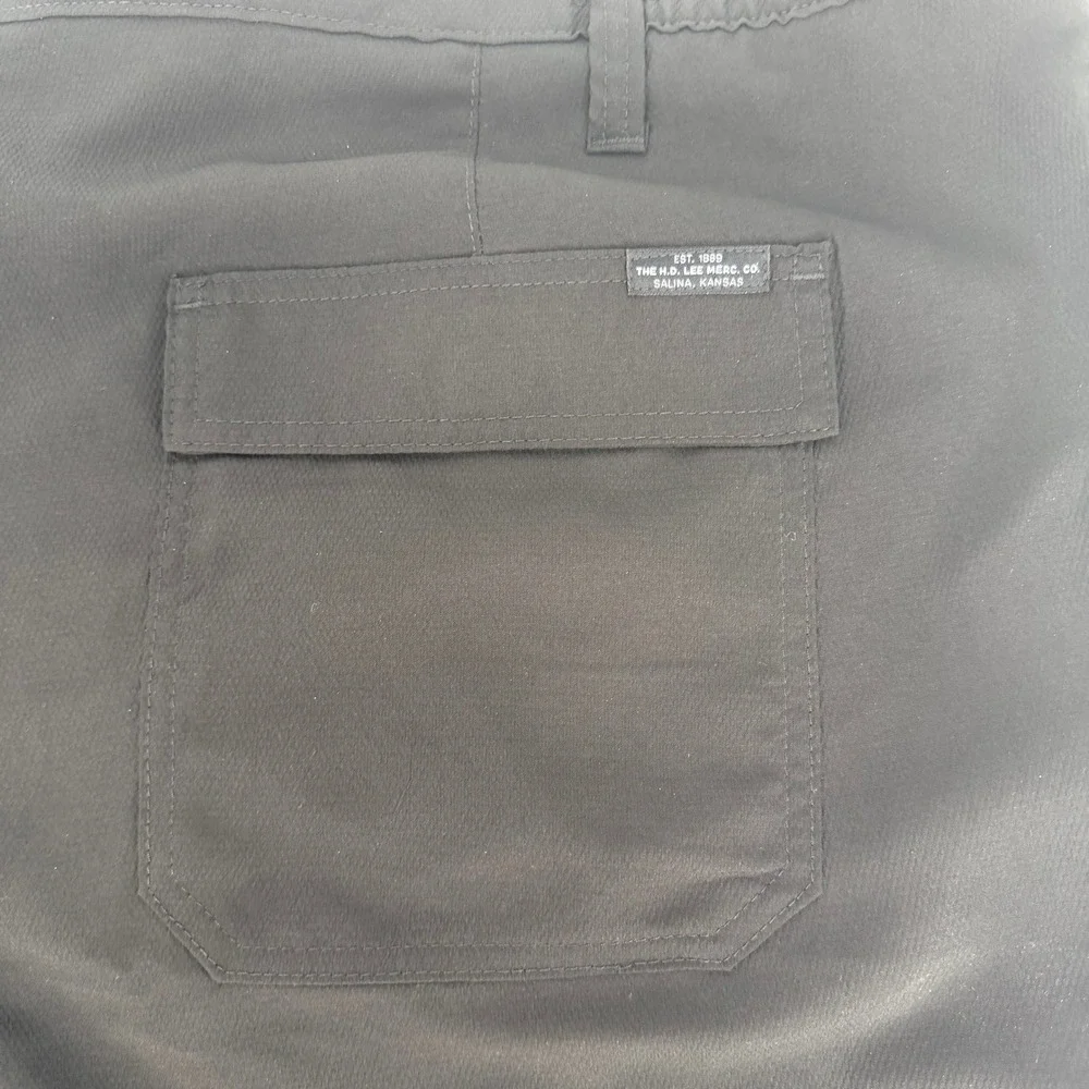 Lee Cargo Shorts Mens 52 Black Performance Quick Dry Lightweight Gorpcore
